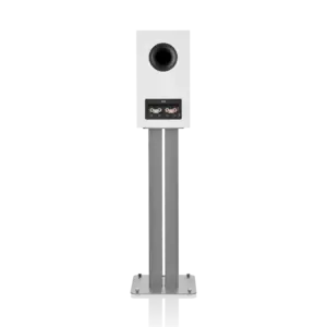 Diffusore B&W 606 S3 su supporto con finitura bianca e connettori posteriori visibili