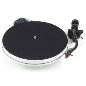 Pro-Ject RPM 1 Carbon 2M RED