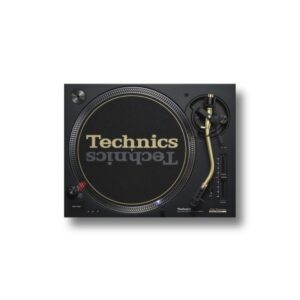 Giradischi Technics nero con braccio dorato