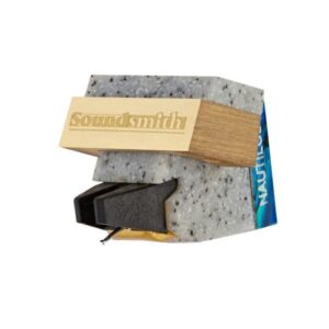 Testina fonografica in legno e metallo