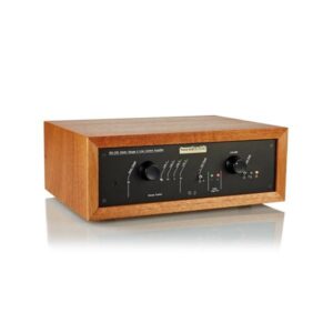 Amplificatore audio vintage in legno