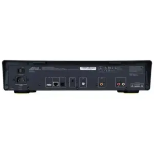 Retro del network player Arcam ST25 con porte di connessione e dettagli tecnici