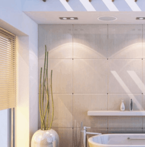 Bagno moderno con vasca e decorazioni minimaliste.