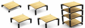 Mensole modulari in legno e metallo nero