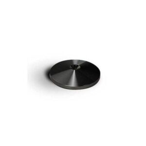 Disco rotante metallico nero su sfondo bianco