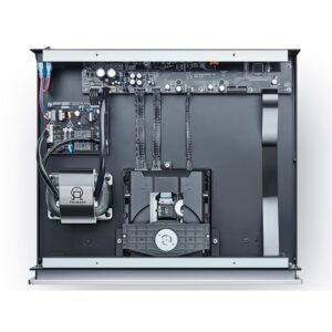 Interno della sorgente audio Primare DD35 con circuiti e componenti elettronici visibili
