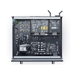 Interno dell'amplificatore Primare PRE35 Prisma con circuiti e componenti elettronici visibili