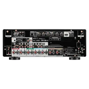Pannello posteriore del Marantz CINEMA 60 S2 con porte di connessione e interfacce audio